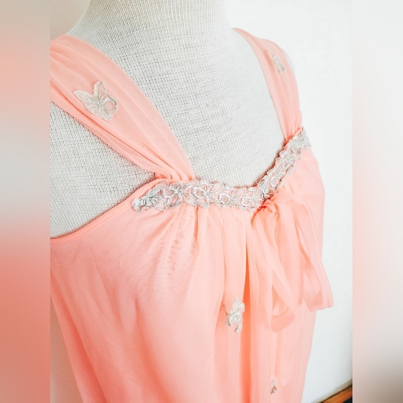 Vintage Canadian Maid Night gown + Duster - Picture 7 of 8